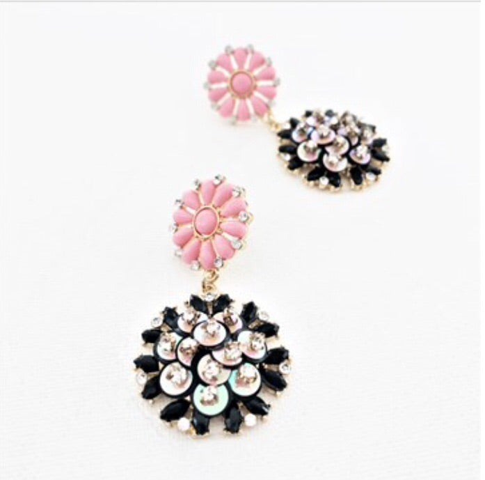 Resin & Jewel Sequin Details Flower Drop Earrings